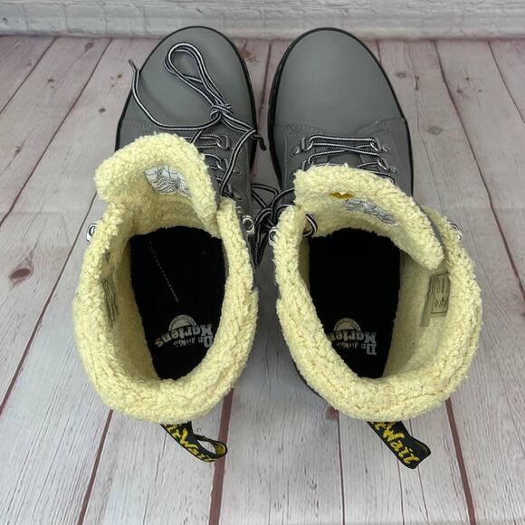 Dr. Martens Combs With Faux Fur Lined Utility Grey Boots Women’s Size 9 - Picture 9 of 12